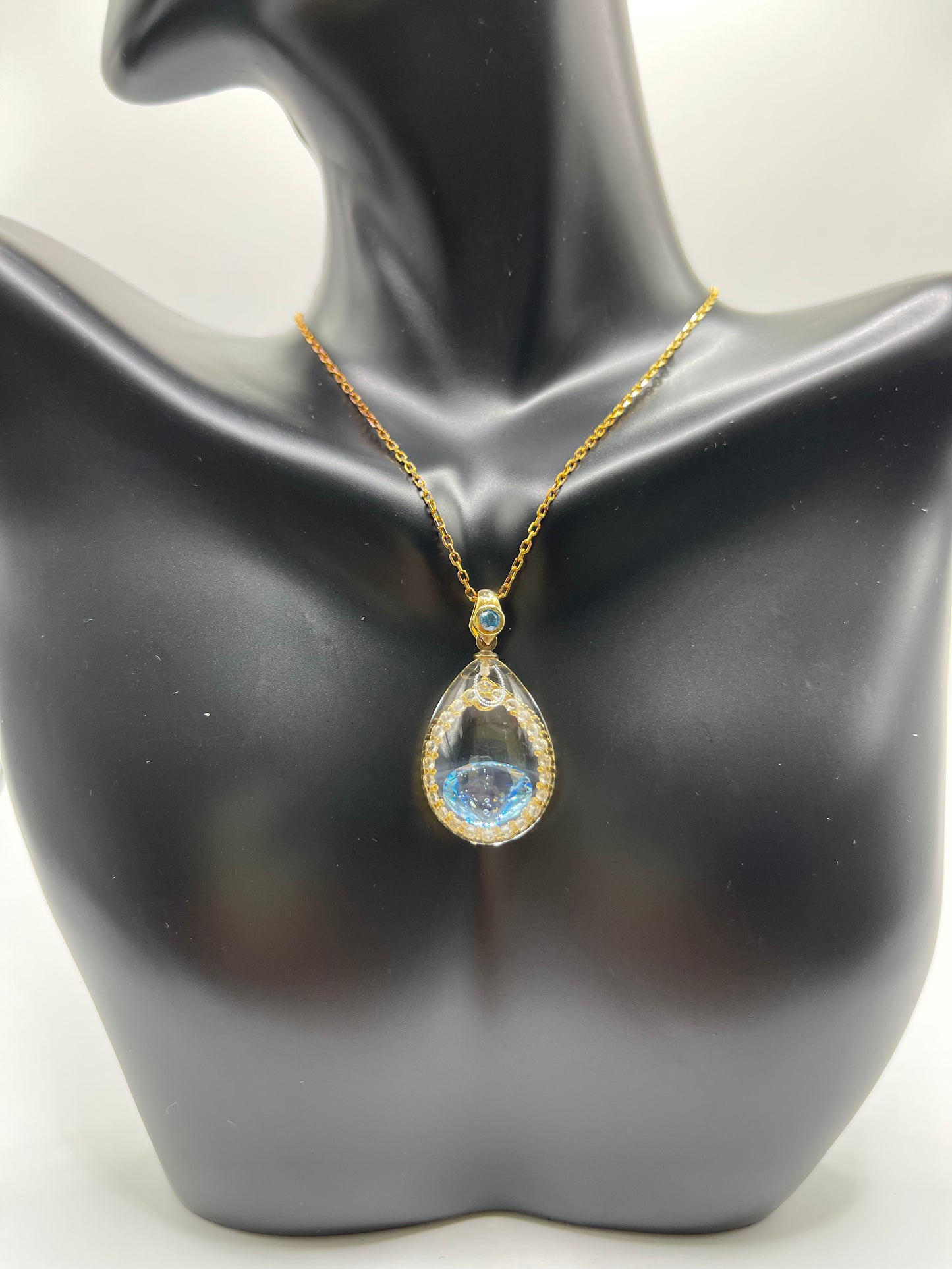 Tear Drop Stone Necklace