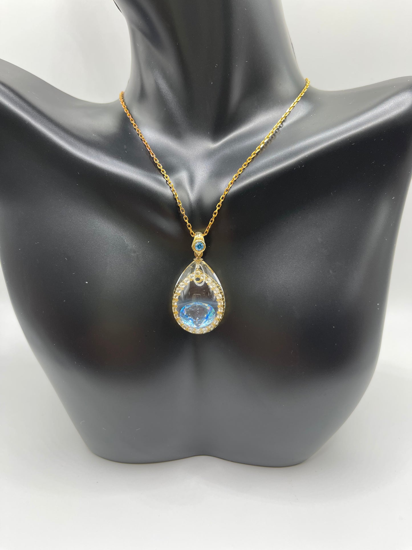 Tear Drop Stone Necklace